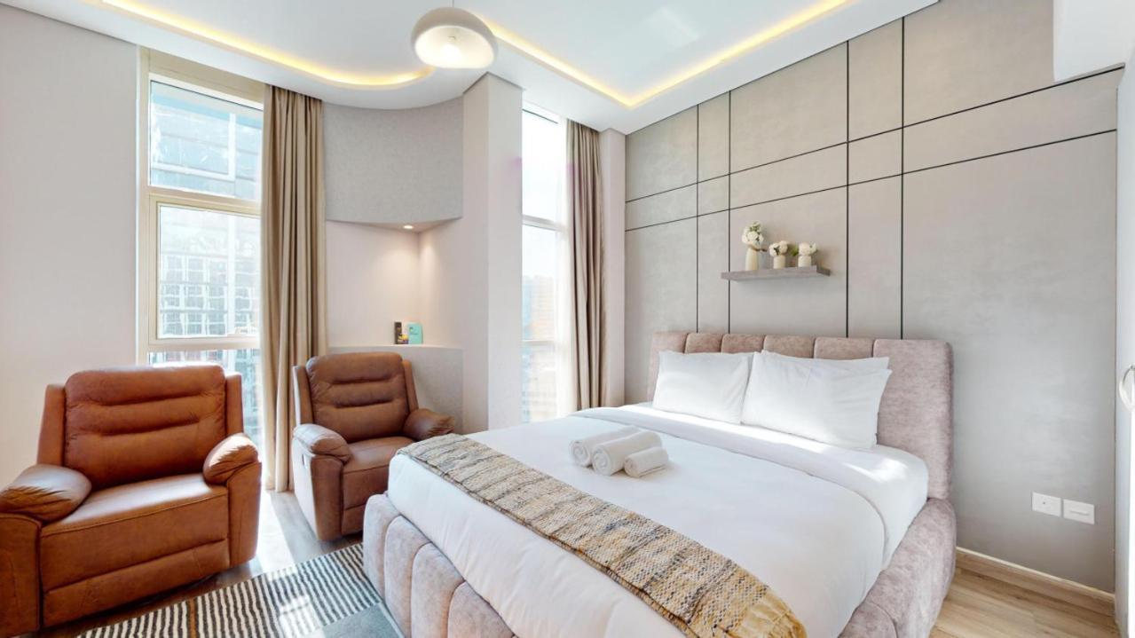 Damac Park - Neat In Business Bay Apartment *